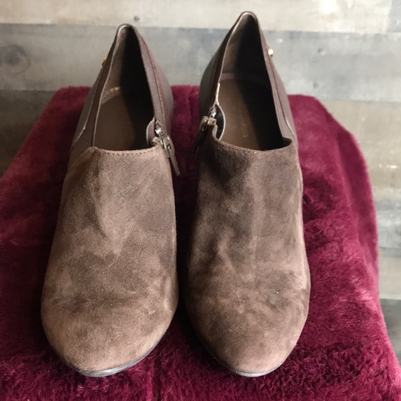 Calvin Klein size 7 brown suede leather heels - Picture 4 of 8